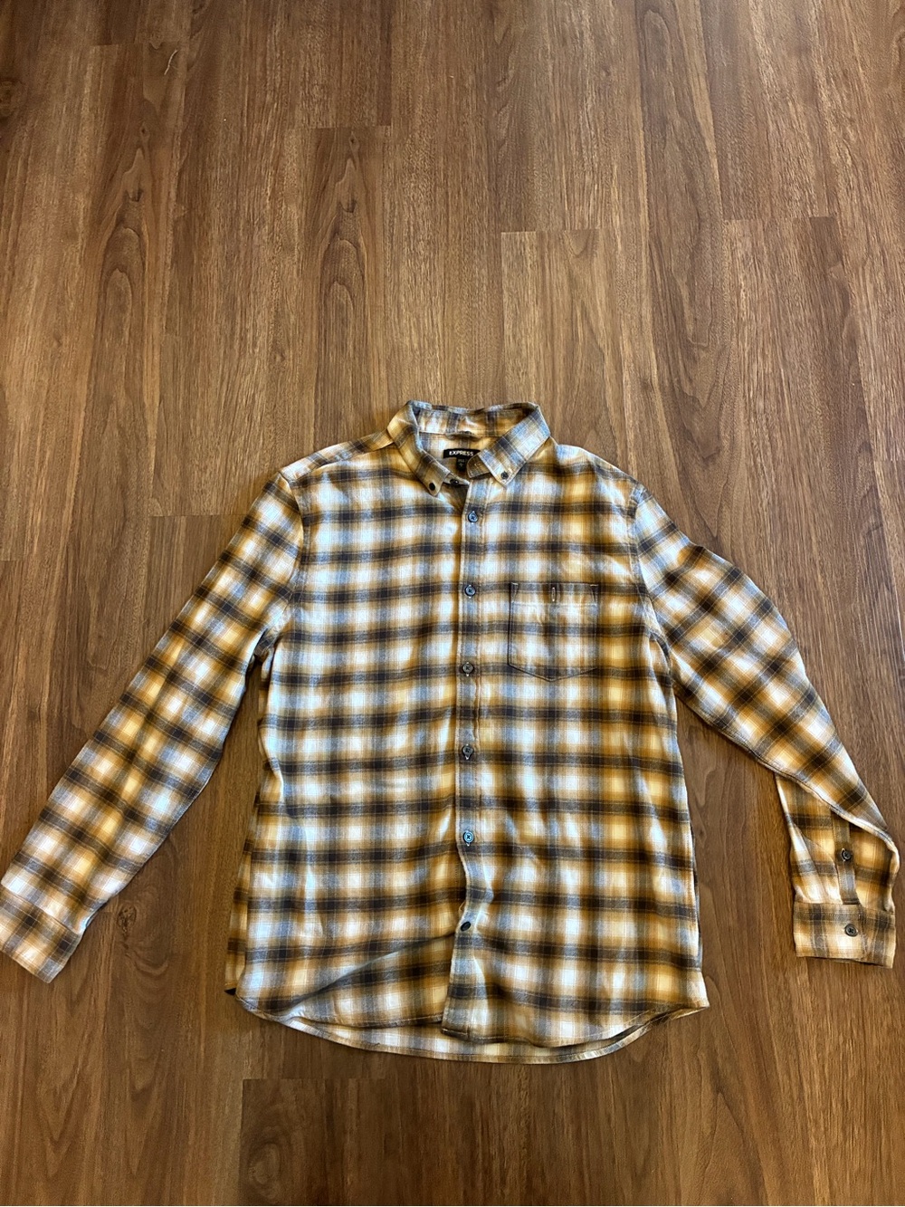 Express Mens Long sleeve Button Down Flannel Shirt Size Large Tan And Brown